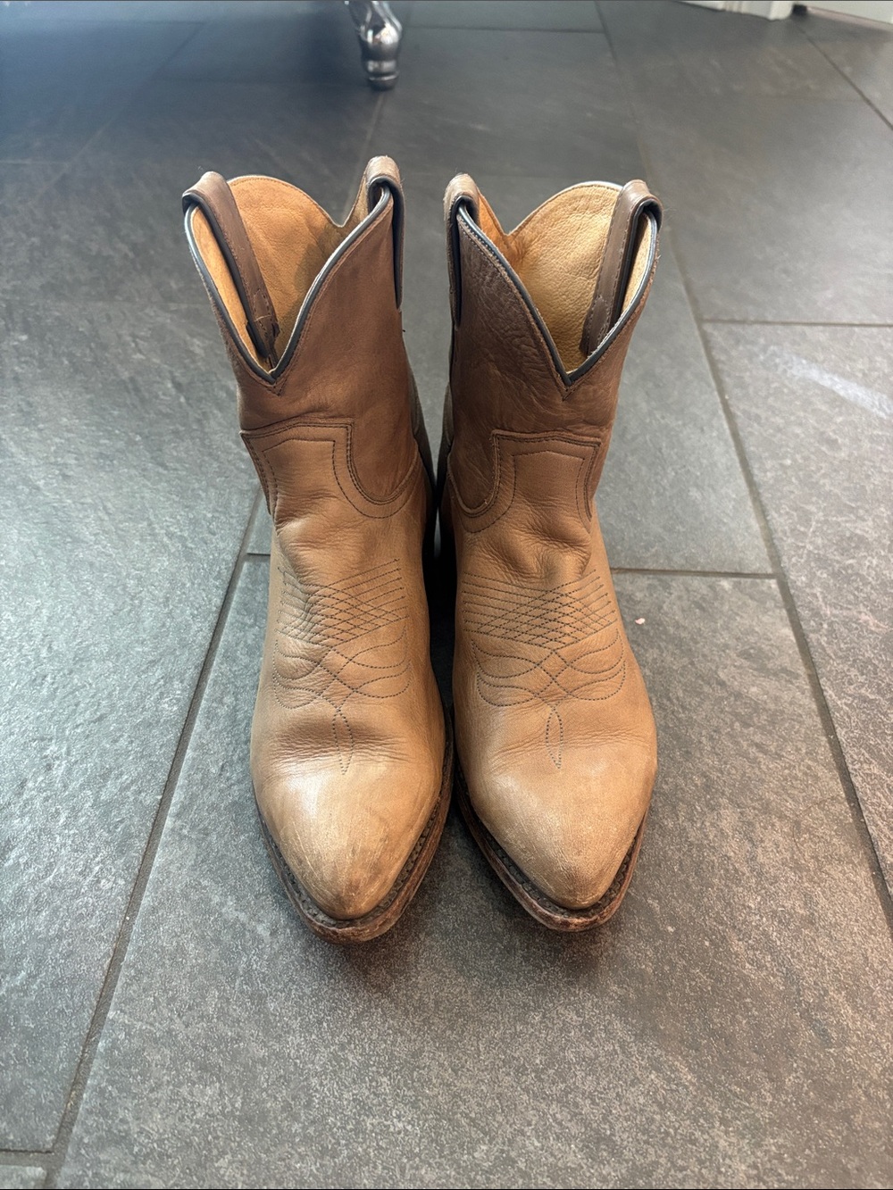 Vintage frye wyatt boots